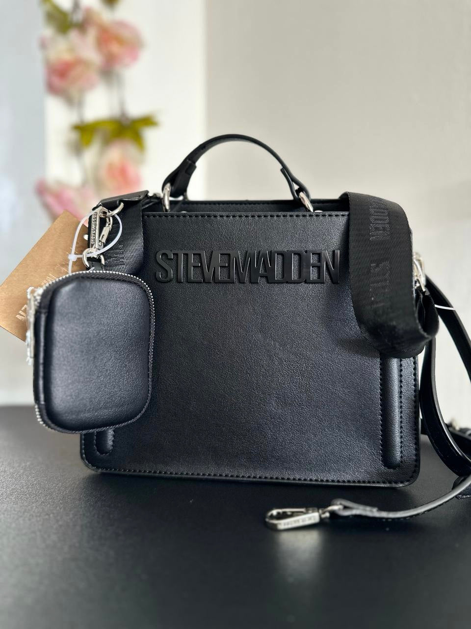 Bolsa STEVE MADDEN box crossbody.